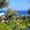 Studios Oceanis Bay (Kamari-Santorini)